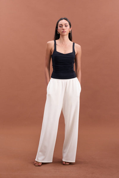 wygody, wsparcia i stylu z Topem Jane z Wszytymi Miseczkami