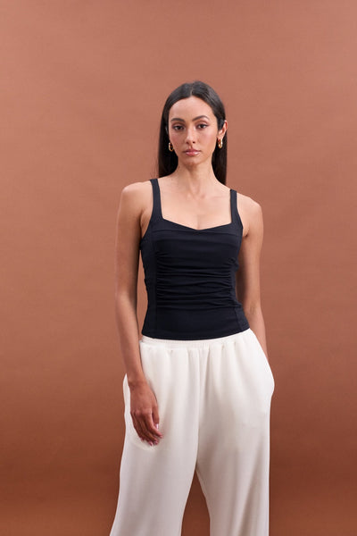 wygody, wsparcia i stylu z Topem Jane z Wszytymi Miseczkami