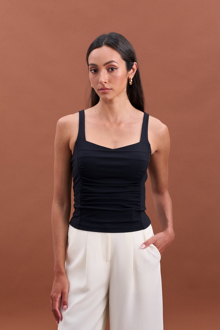 wygody, wsparcia i stylu z Topem Jane z Wszytymi Miseczkami